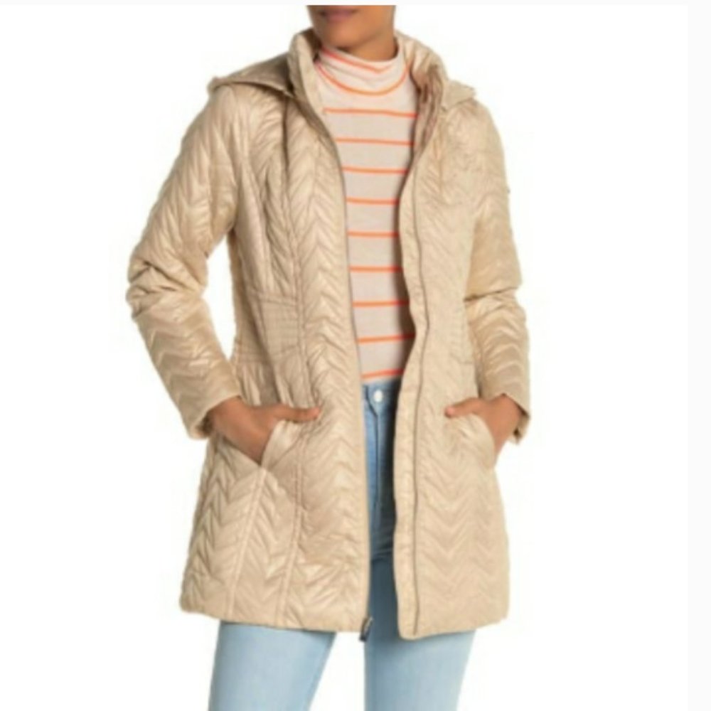 Via Spiga Zig-Zag Quilted Detachable Hood Jacket